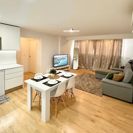 Luxury Near To The Beach Apartment